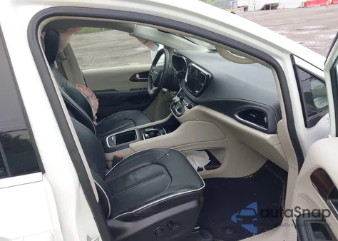 2022 Chrysler Pacifica Limited z USA, uszkodzony, nr VIN 2C4RC1S73NR135646